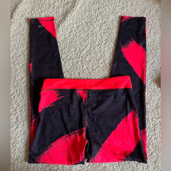 NWT C9 Champion® Women's Performance
Legging Neon Flare - Picture 4 of 4